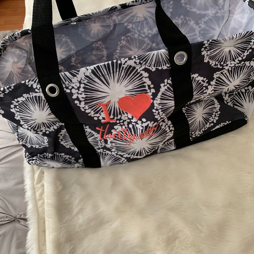 Thirty one large utility tote
